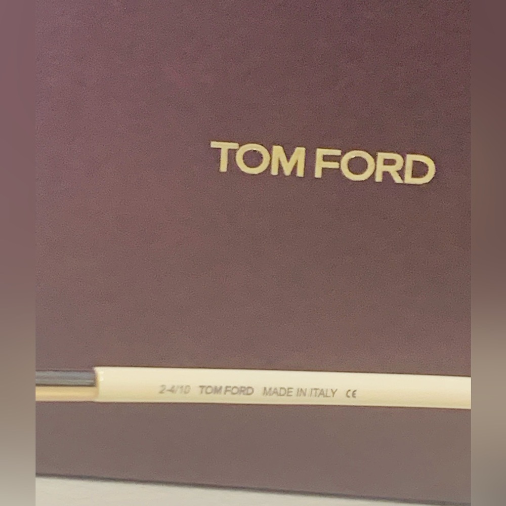 New Rare Authentic Tom Ford sunglasses - Picture 5 of 11